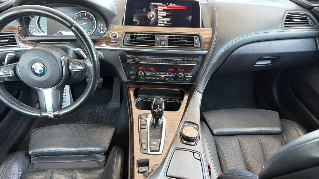 Used 2016 Black Sapphire Metallic BMW  image 10