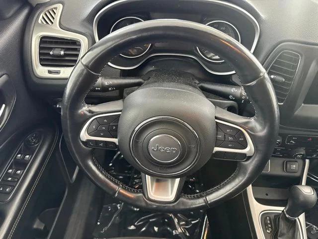 Used 2018 Blue Jeep Sport image 28