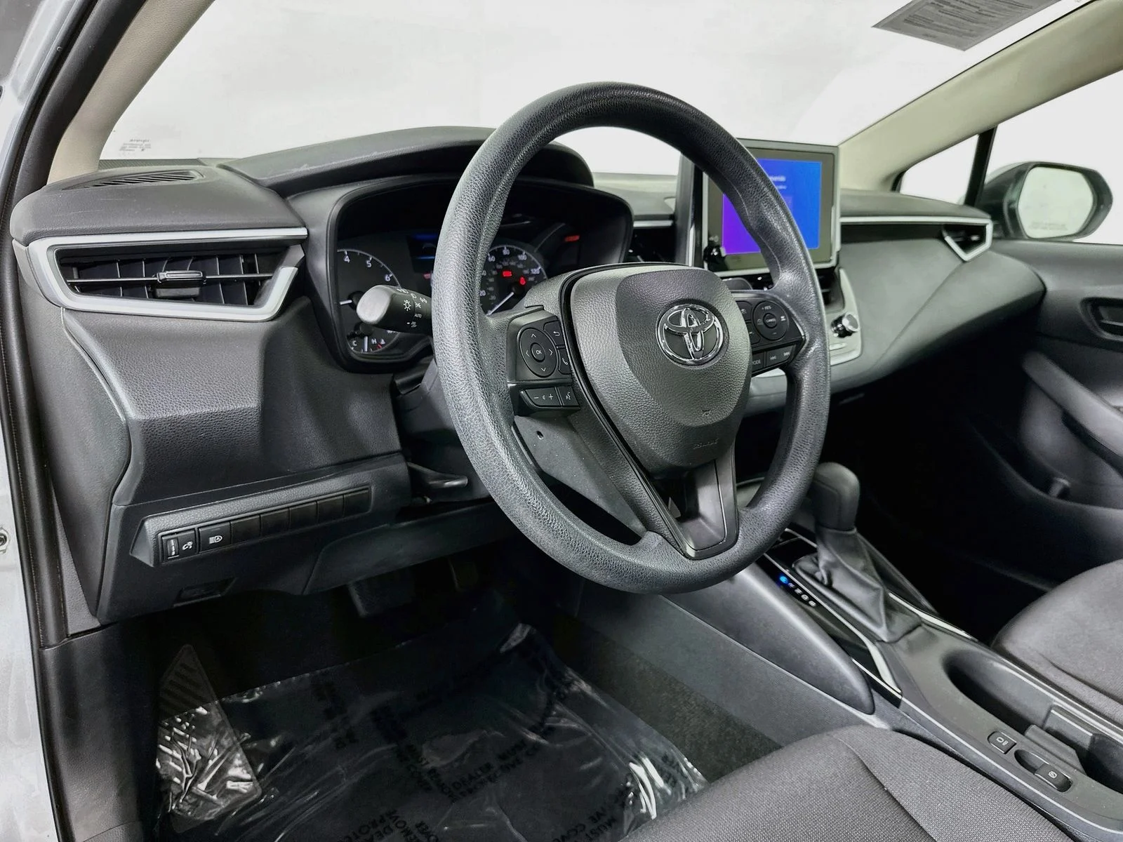 Used 2024 Classic Silver Metallic Toyota LE image 10