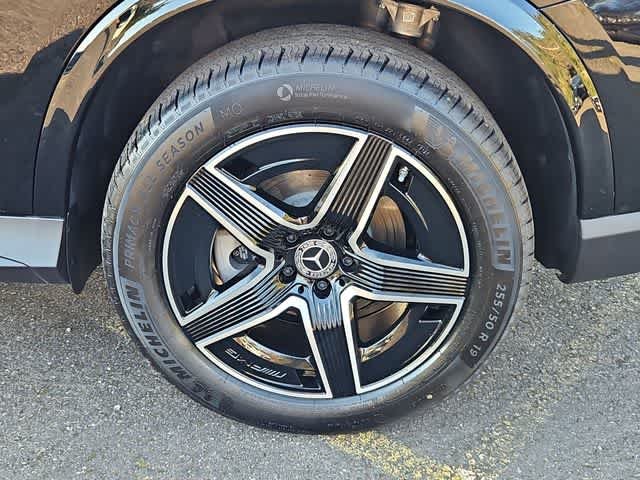 Used 2026 Black Mercedes-Benz GLC 300 image 14