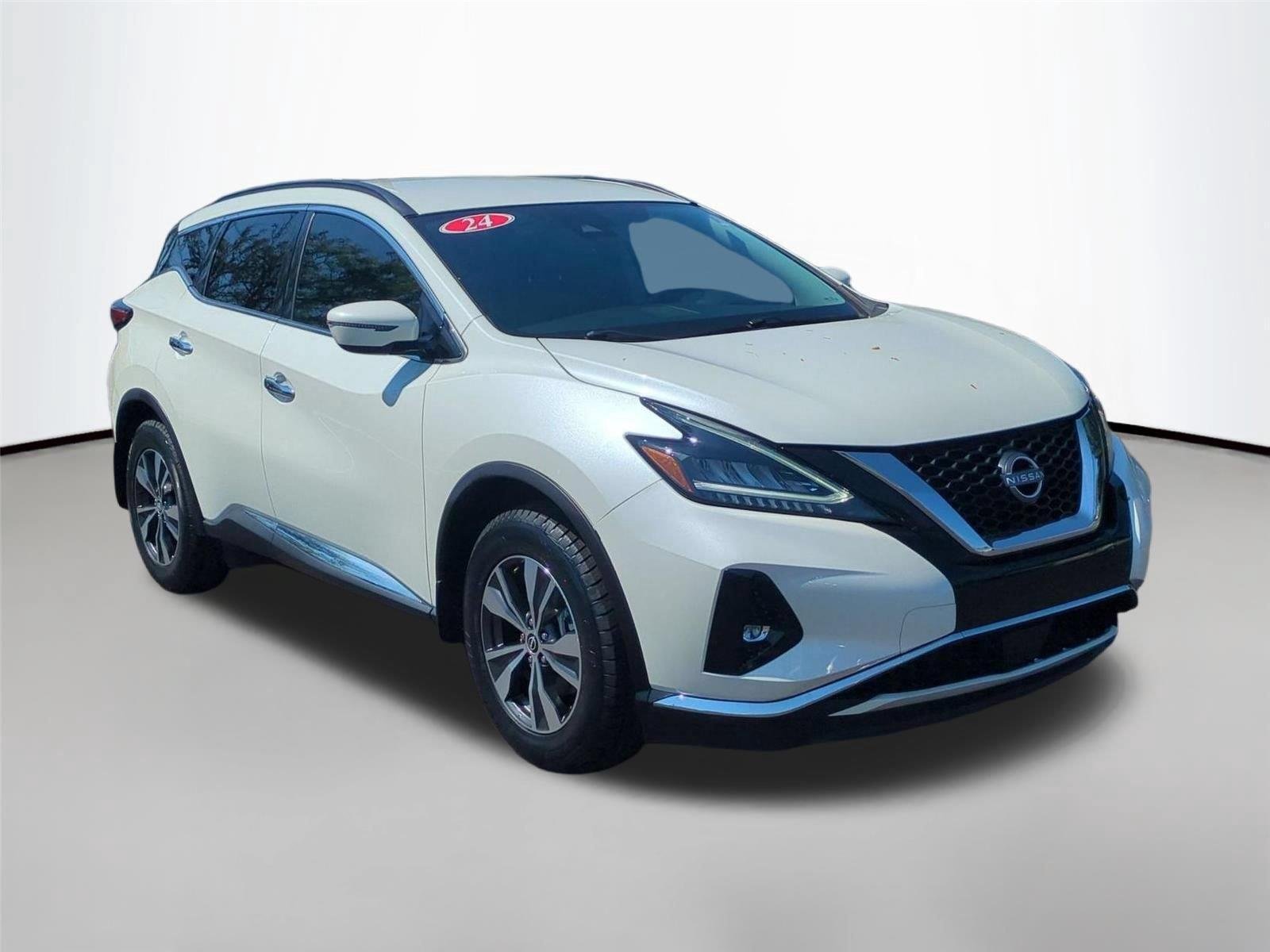 Used 2024 WHITE NISSAN SV image 7