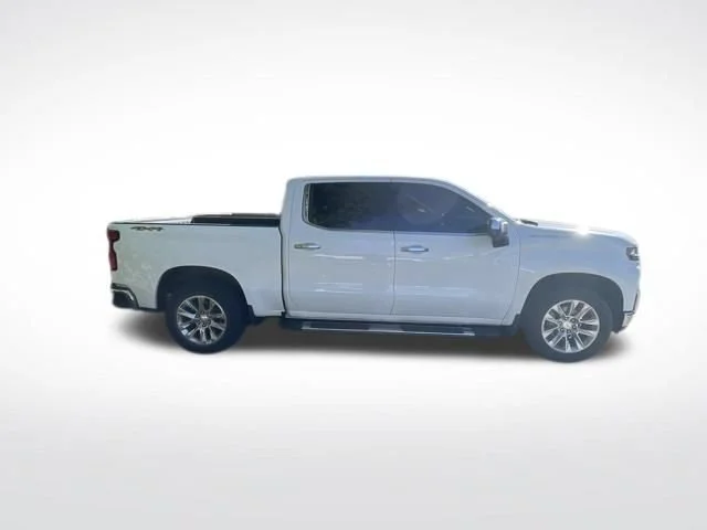 Used 2020 SUMMIT WHITE Chevrolet LTZ image 7