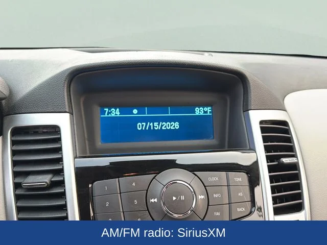 Used 2014 White Chevrolet LS image 11