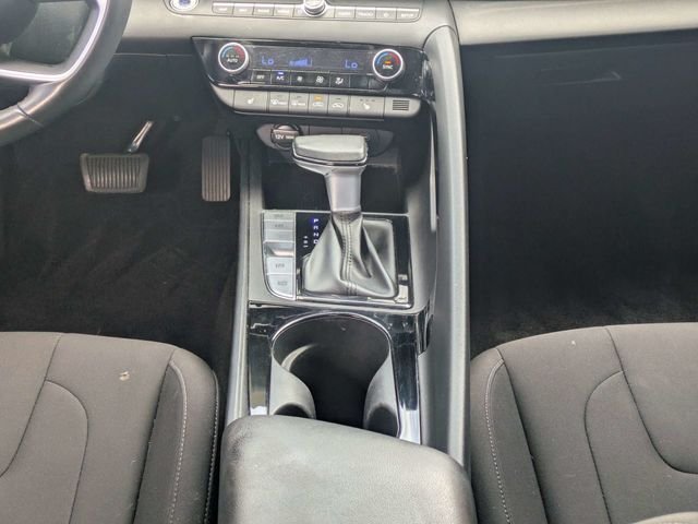 Used 2024 Gray Hyundai SEL image 18