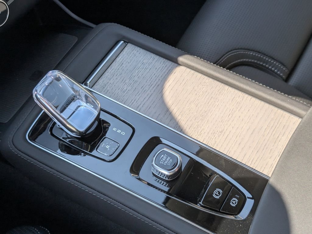 2026 Volvo XC90 Ultra - Photo 22
