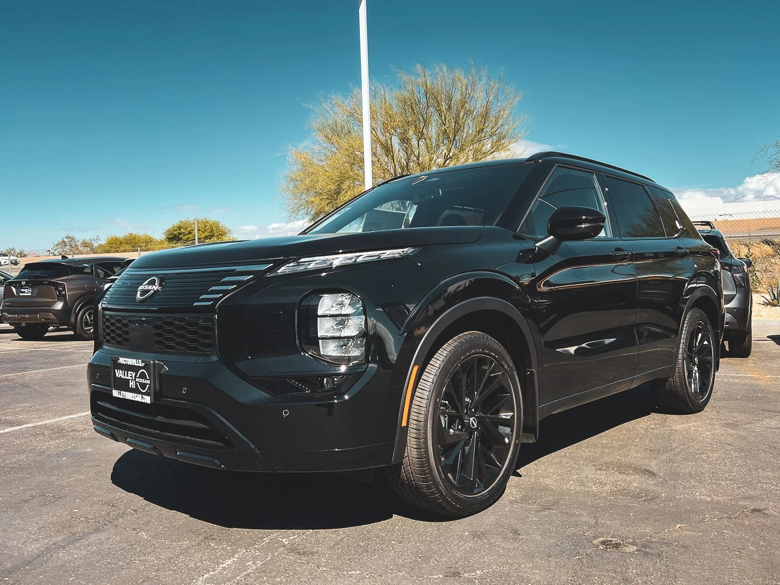 New 2026 Black Nissan Platinum image 7