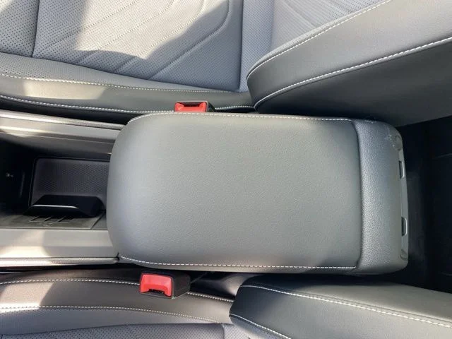 2026 Volkswagen Tiguan SE R-LINE BLACK - Photo 42