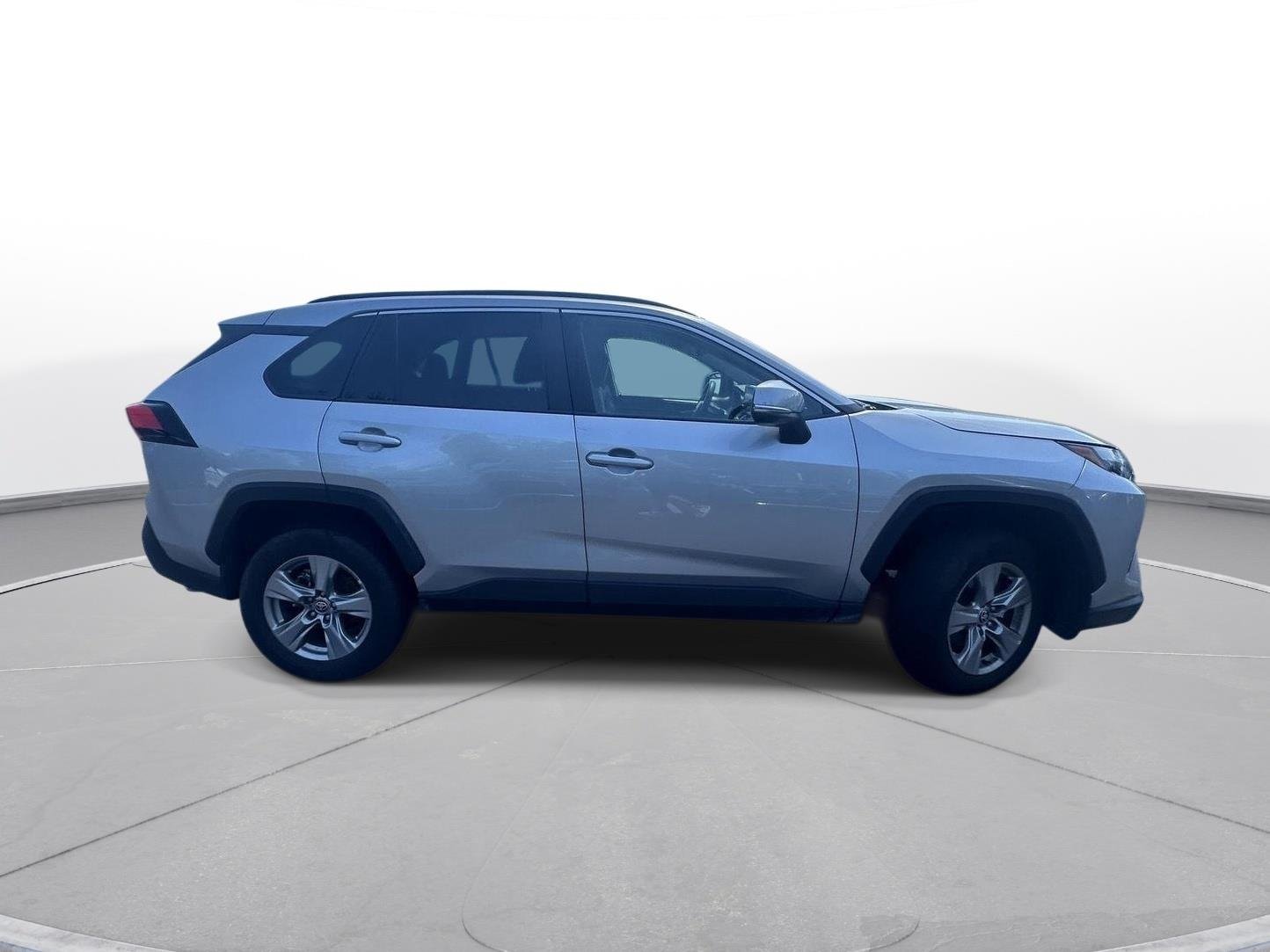 Certified Used 2025 Silver Sky Metallic Toyota XLE image 5