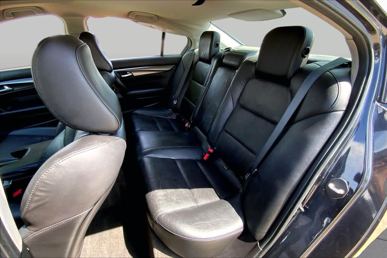 Used 2012 Graphite Luster Metallic Acura Tech Auto image 19
