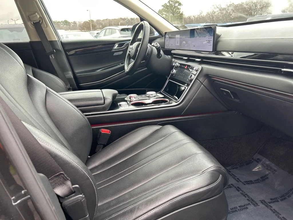 Used 2025 Gray Genesis 2.5T image 30