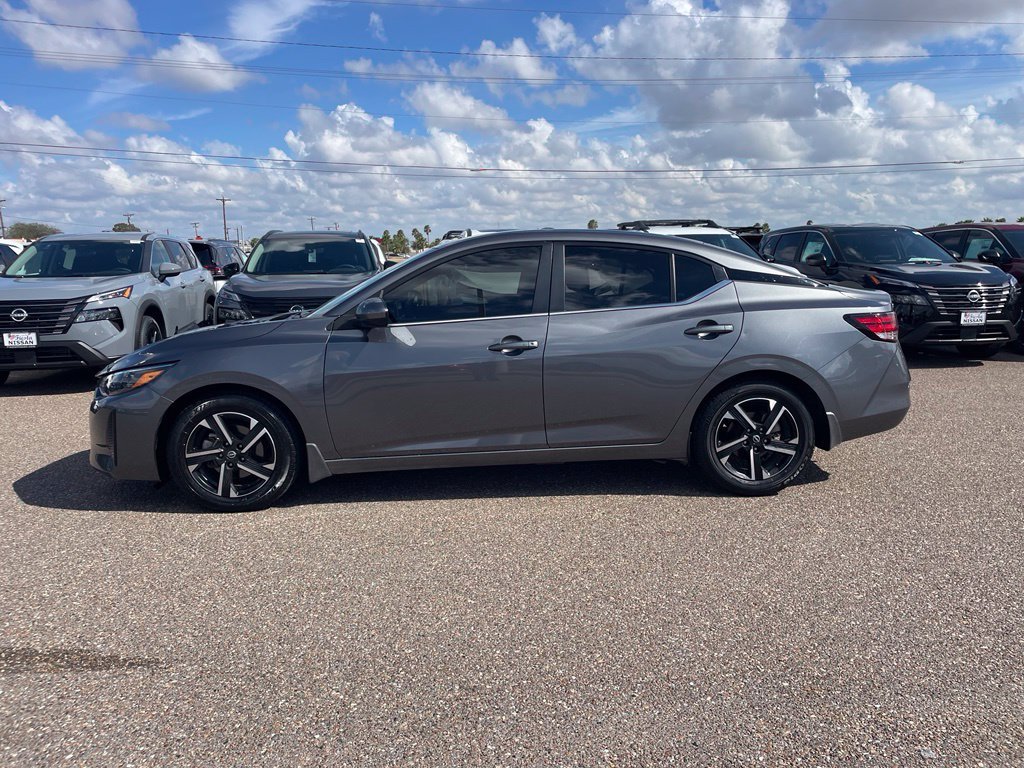 Used 2025 Gray Nissan SV image 4