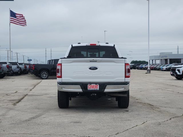 Used 2022 White Ford Lariat image 6