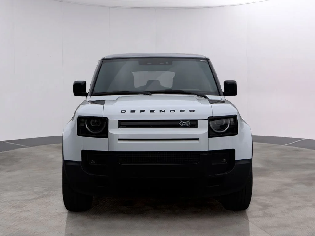 New 2026 Fuji White Land Rover S image 2