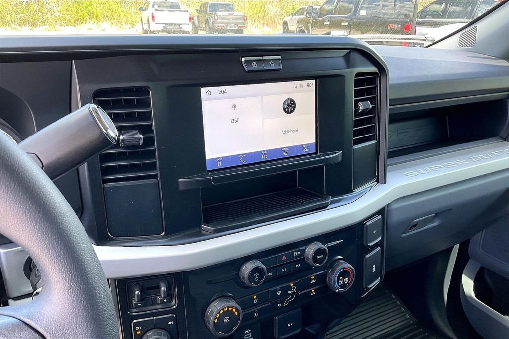 New 2026 Ford Super Duty F-350 XL 4D Crew Cab