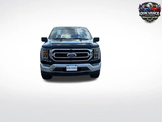 Used 2021 Black Ford XLT image 8