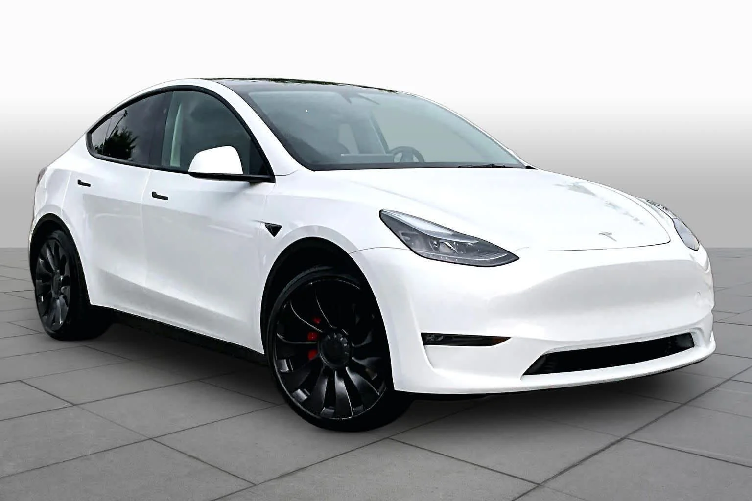 Used 2024 Tesla Model Y Performance with VIN 7SAYGDEF4RA318835 for sale in Owings Mills, MD