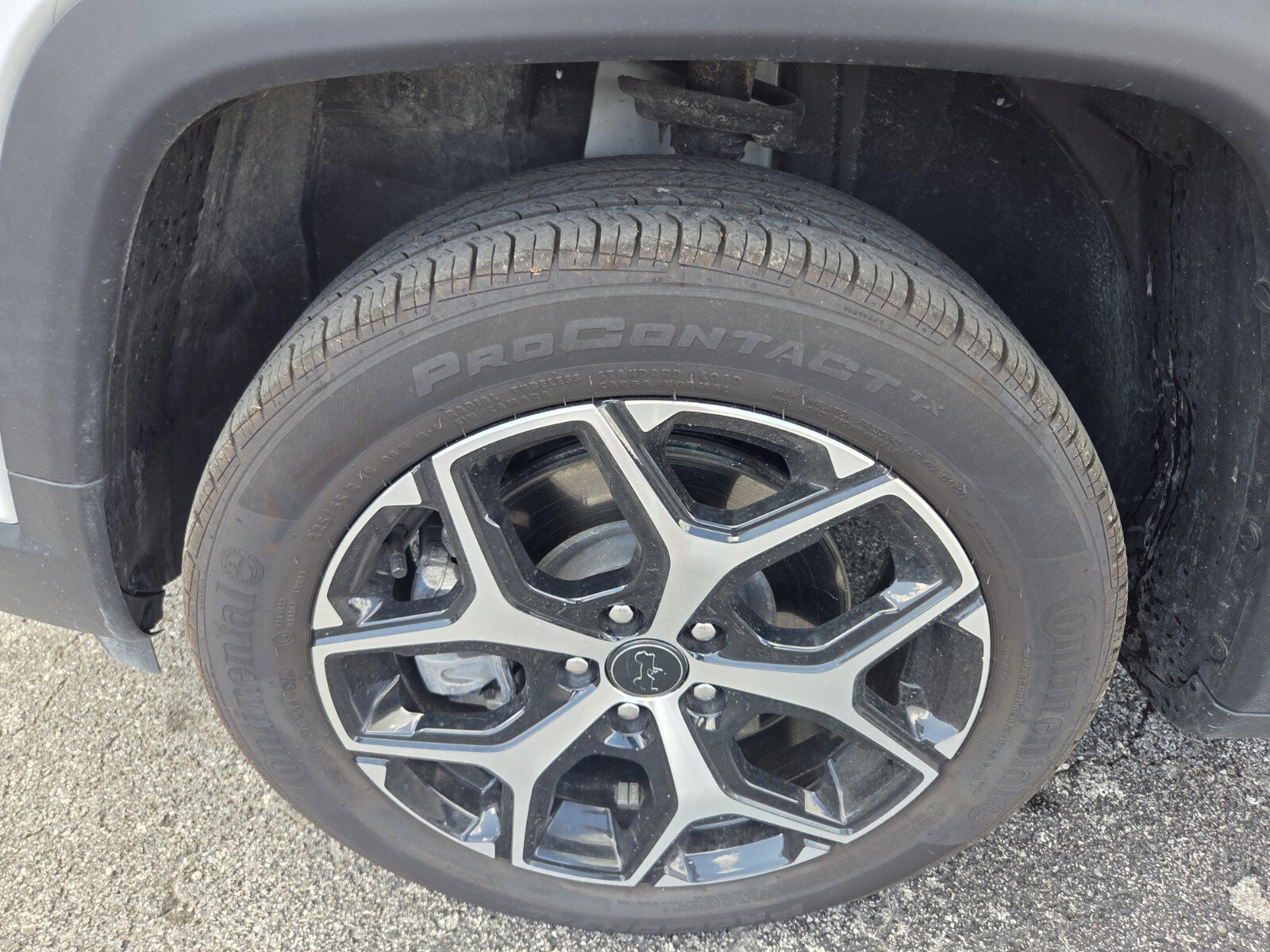 Used 2025 Bright White Clearcoat Jeep Limited image 18