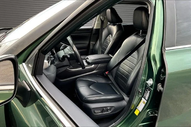 Used 2023 Green Toyota XLE image 21