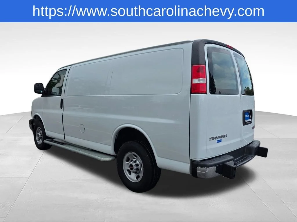 Used 2024 Summit White GMC Work Van image 28
