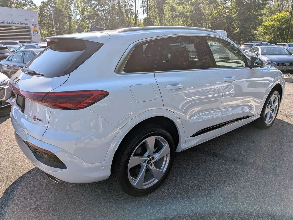 Used 2025 White Audi 2.0T Premium Plus image 3
