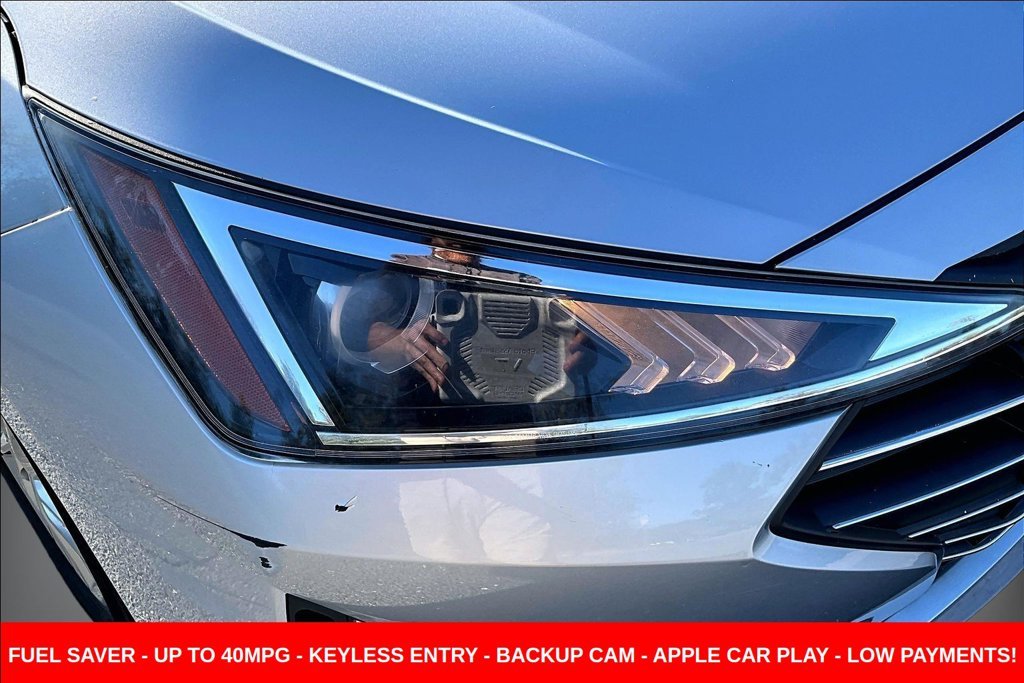 Used 2020 Silver Hyundai SEL image 34