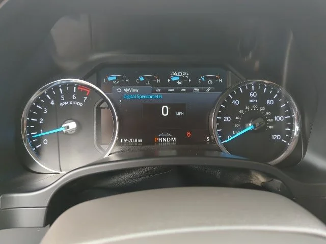 Used 2021 White Ford Limited image 10