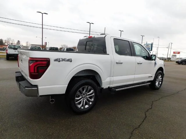 New 2026 Star White Metallic Tri-Coat Ford Lariat® image 48
