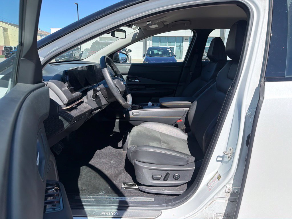 Used 2024 White Nissan ENGAGE e-4ORCE image 7