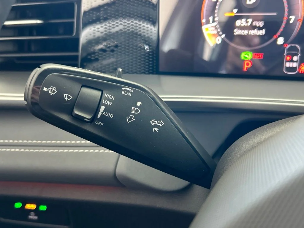 2026 Volkswagen Tiguan SE - Photo 25