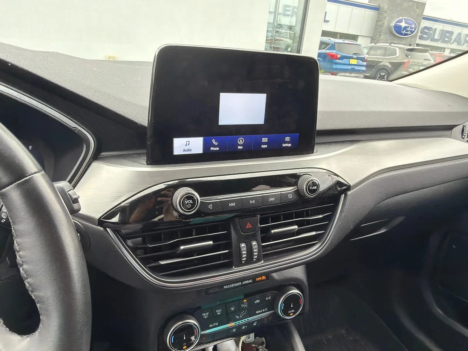 Used 2022 Agate Black Metallic Ford Titanium image 9