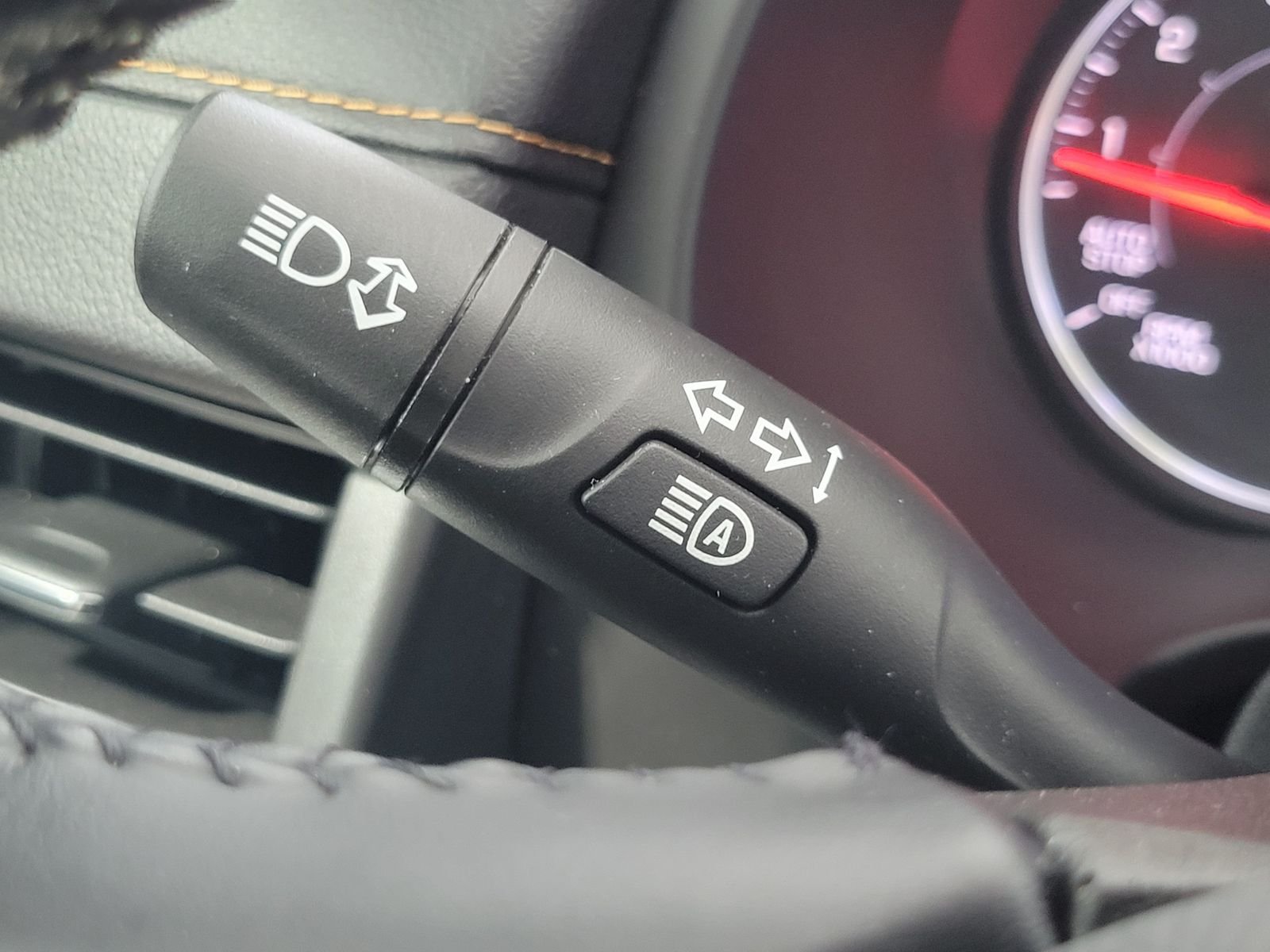 Used 2020 Black GMC SLE image 16