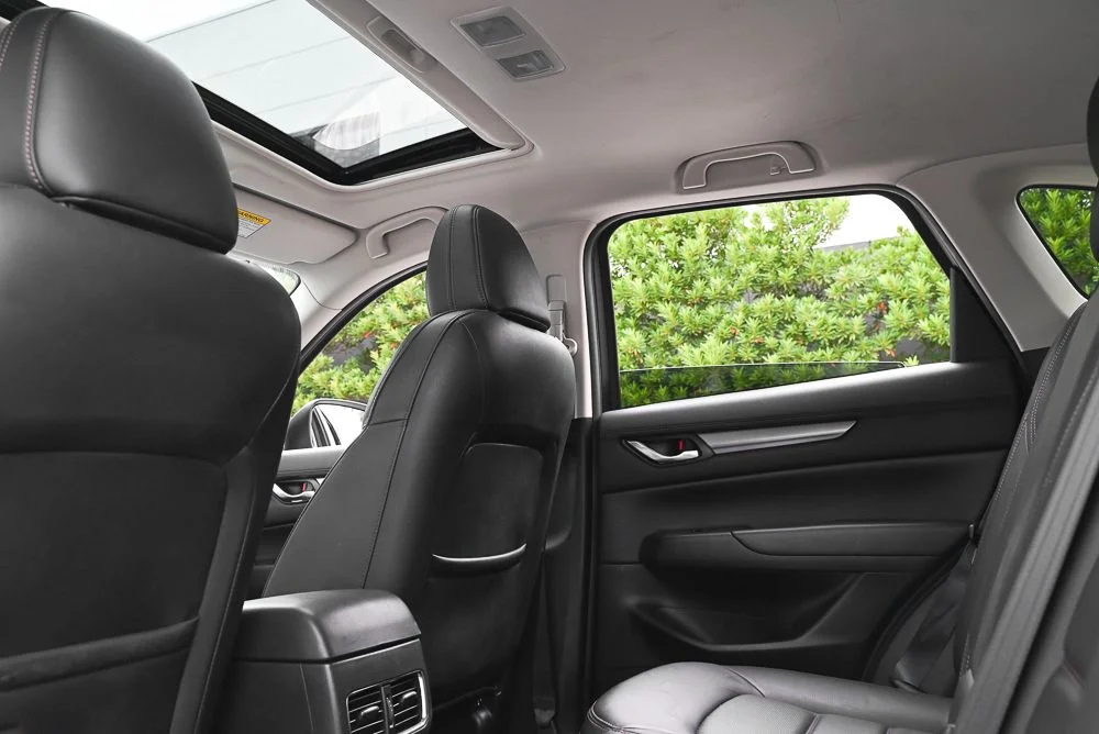 Certified Used 2023 White Mazda 2.5 S Preferred Package image 6