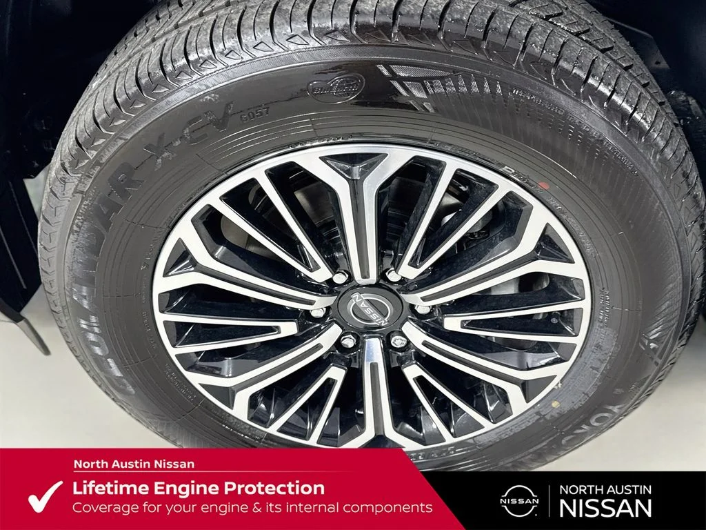 New 2026 Gray Nissan Platinum image 43