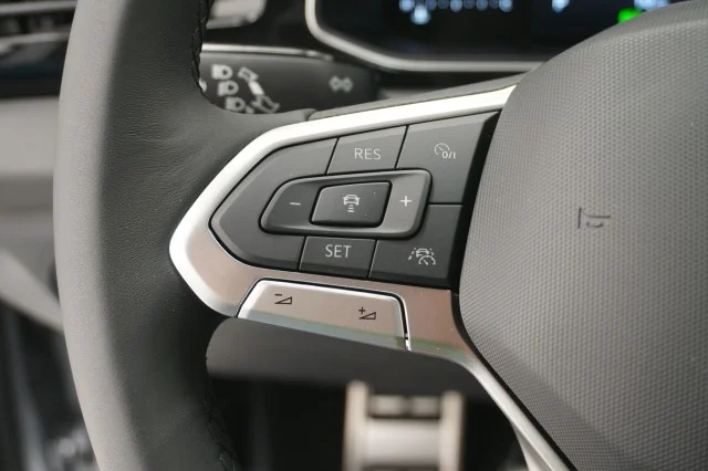 2026 Volkswagen Jetta Sport - Photo 22