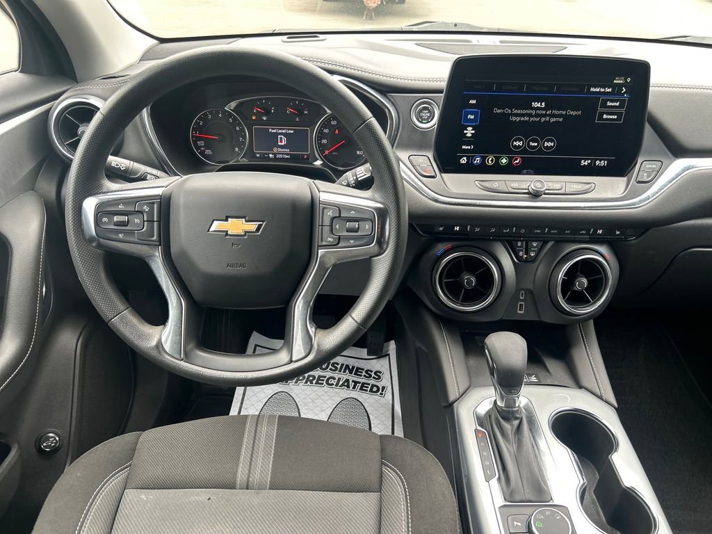 Used 2024 Summit White Chevrolet 2LT image 16