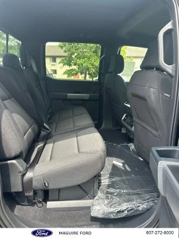 New 2026 Agate Black Metallic Ford XLT image 28