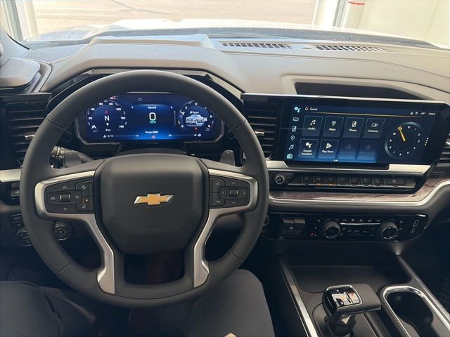 2026 Chevrolet Silverado 1500 LTZ - Photo 16