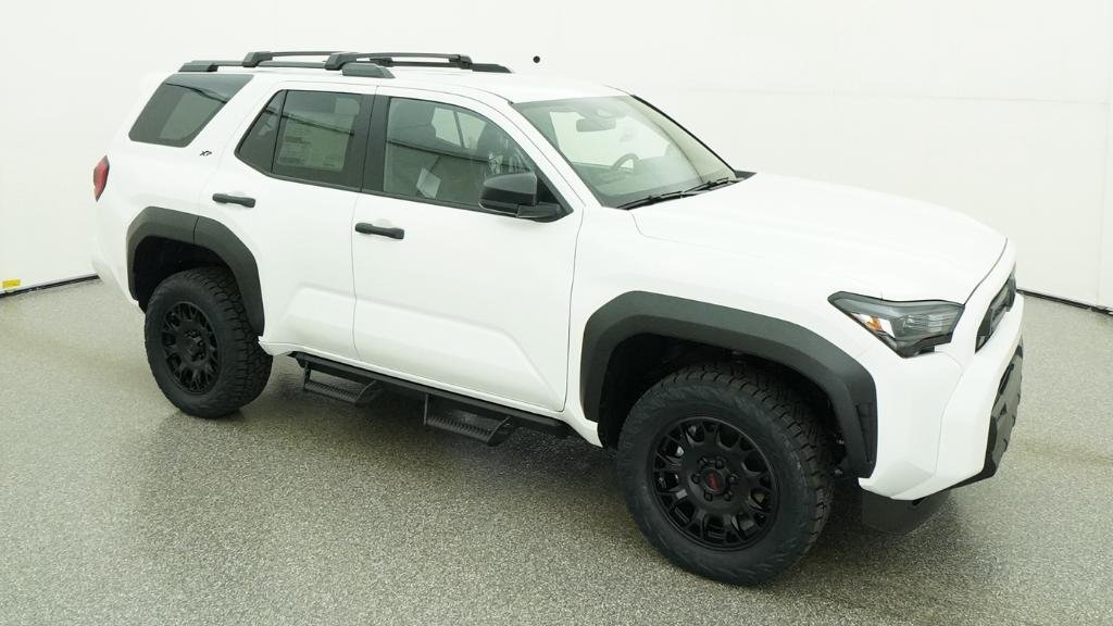 New 2026 Ice Cap Toyota SR5 image 9