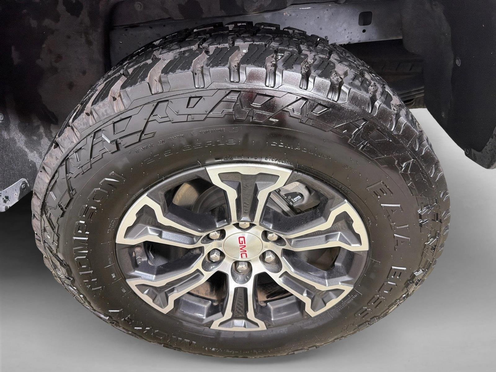 Used 2024 Sterling Metallic GMC 4WD AT4 image 19