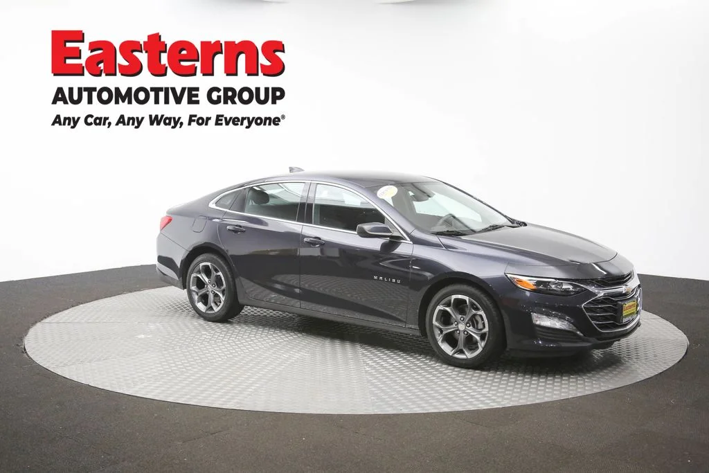 Used 2023 Gray Chevrolet LT image 43