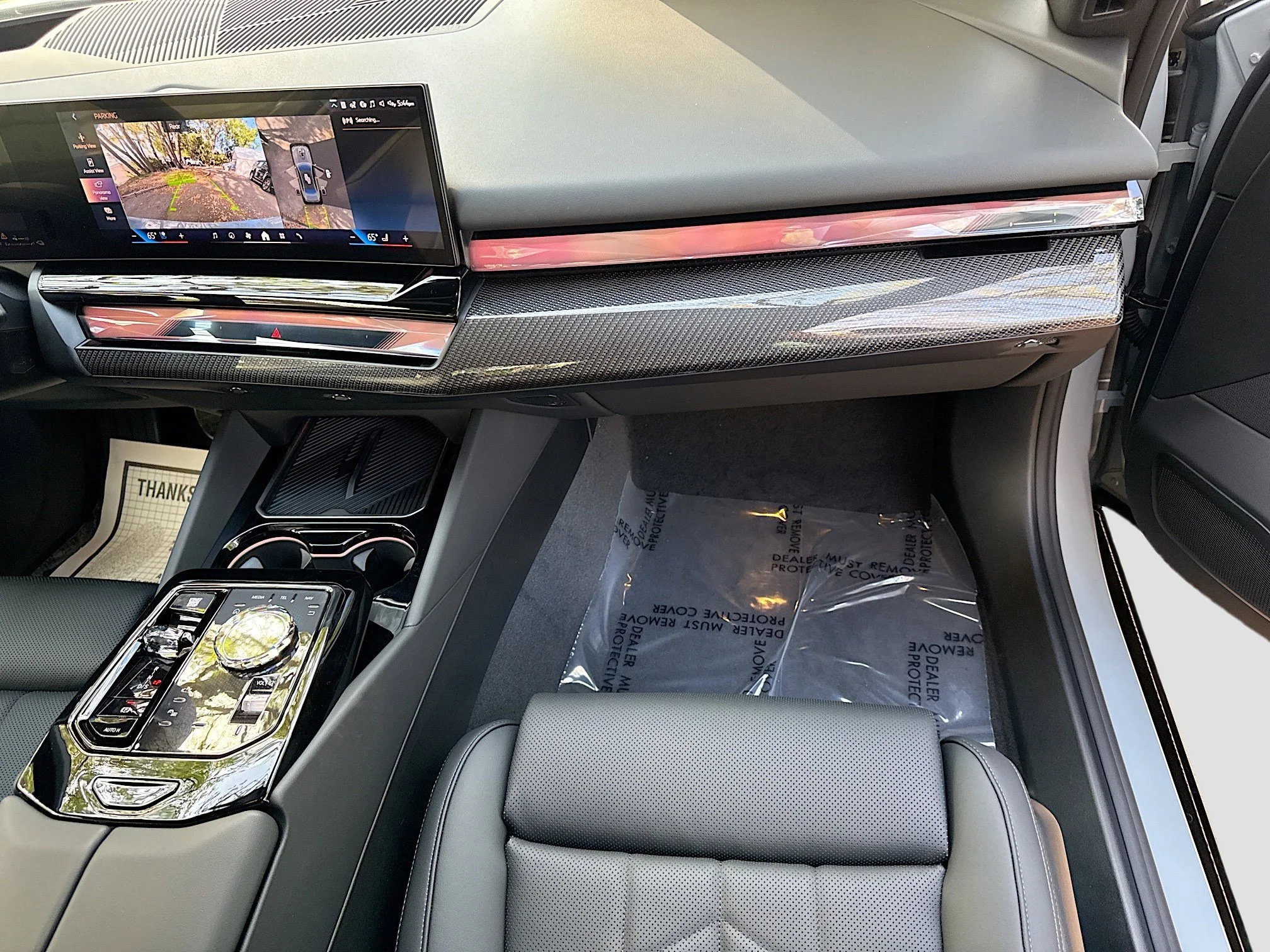 New 2026 Brooklyn Grey Metallic BMW 550e xDrive image 18