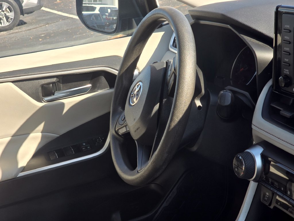 Certified Used 2022 White Toyota XLE image 16