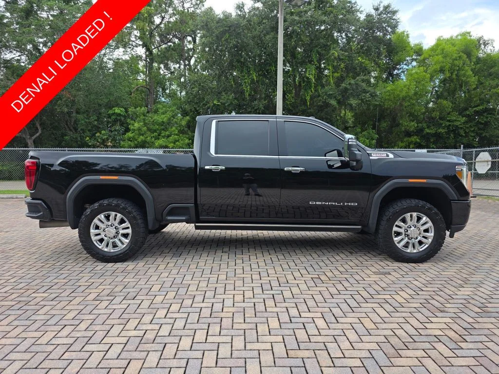 Used 2023 Black GMC Denali image 12
