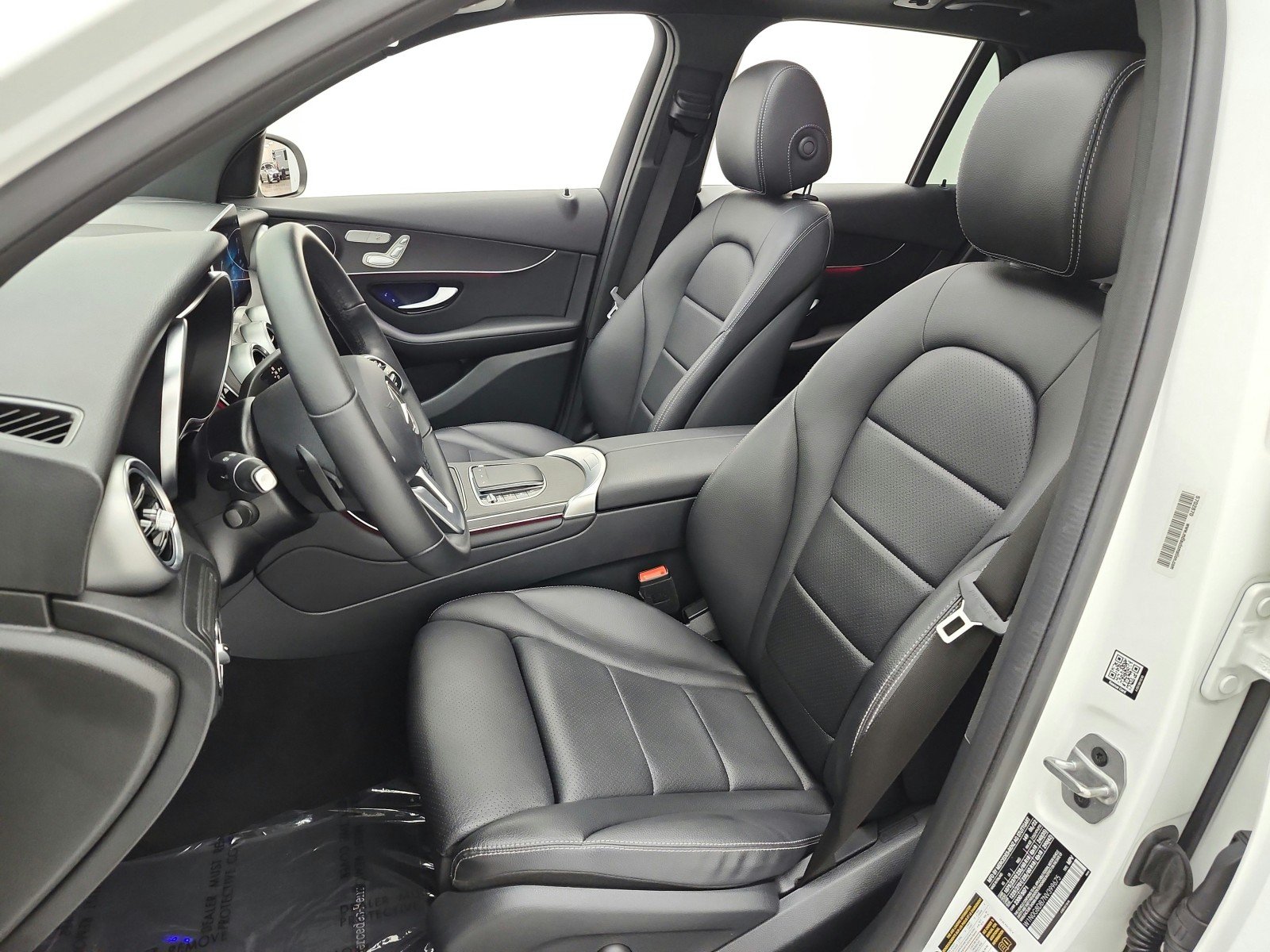 Used 2022 Polar White Mercedes-Benz GLC 300 SUV image 15