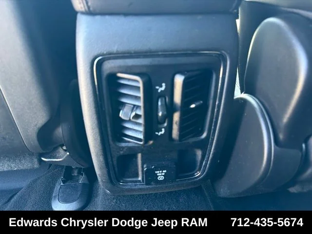 Used 2019 Gray Jeep Altitude image 25
