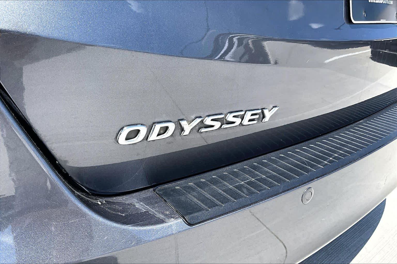 Used 2022 Modern Steel Metallic Honda Touring image 30