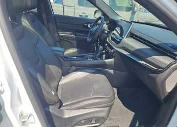 Used 2025 Bright White Clearcoat Jeep Limited image 9