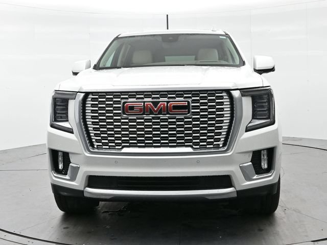 Used 2023 WHITE FROST TRICOAT GMC Denali image 2