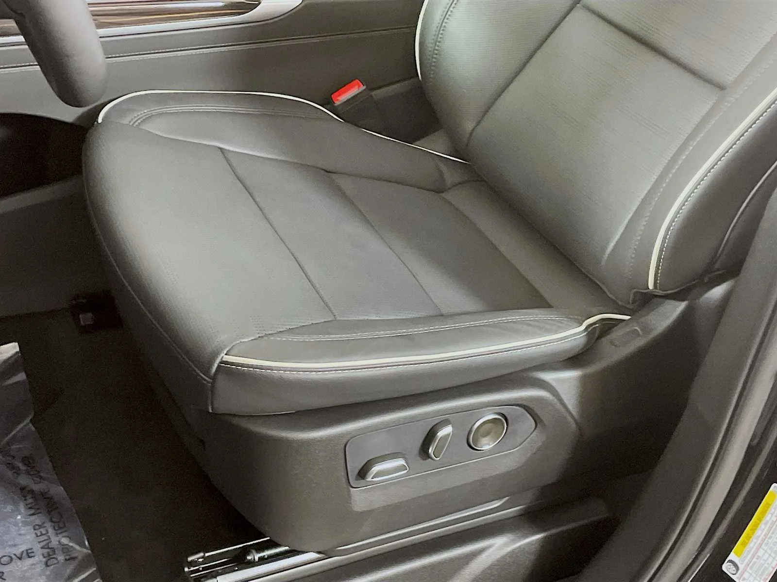 New 2026 Black Raven Cadillac Luxury image 18