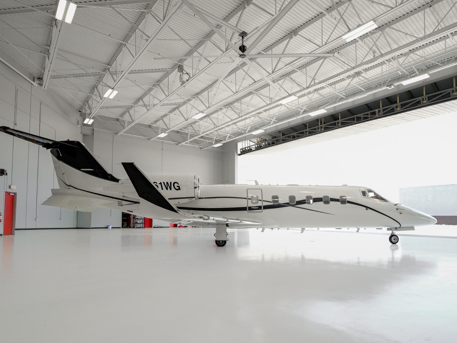 Used 2009 White LEARJET XR image 11